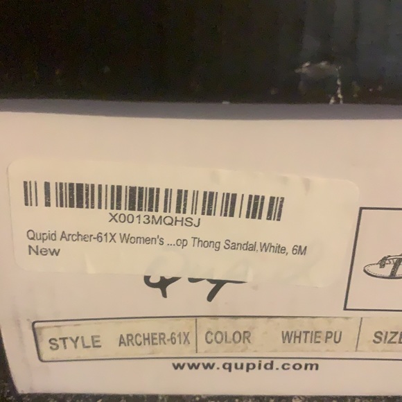 Qupid Sandals~NWT - Picture 4 of 4